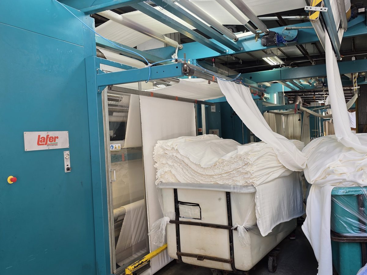 Jet dyeing vessels